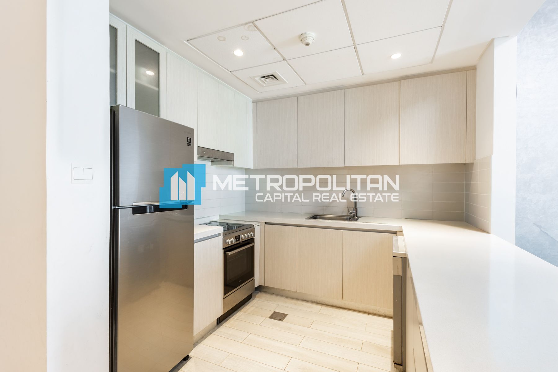 2BR w/ Balcony | Partial Canal View | Furnished