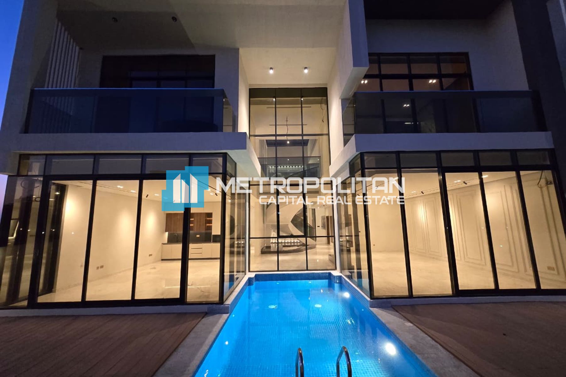 Single Row | Marina Water View | Ultra-Luxury