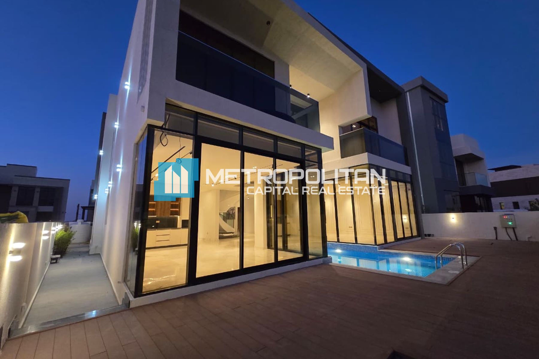 Single Row | Marina Water View | Ultra-Luxury