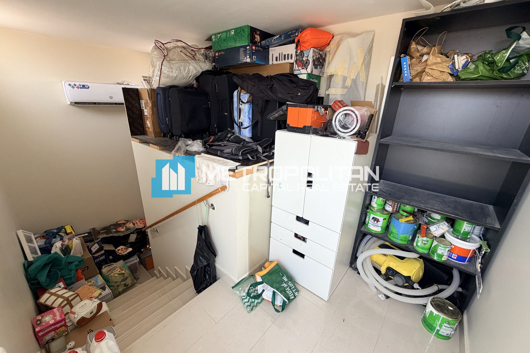 4BR Corner Villa | Private Pool and Garden |Vacant