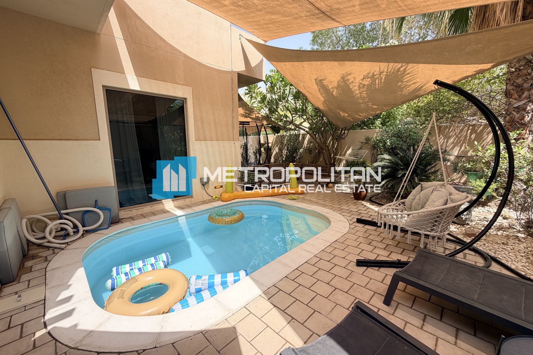 4BR Corner Villa | Private Pool and Garden |Vacant