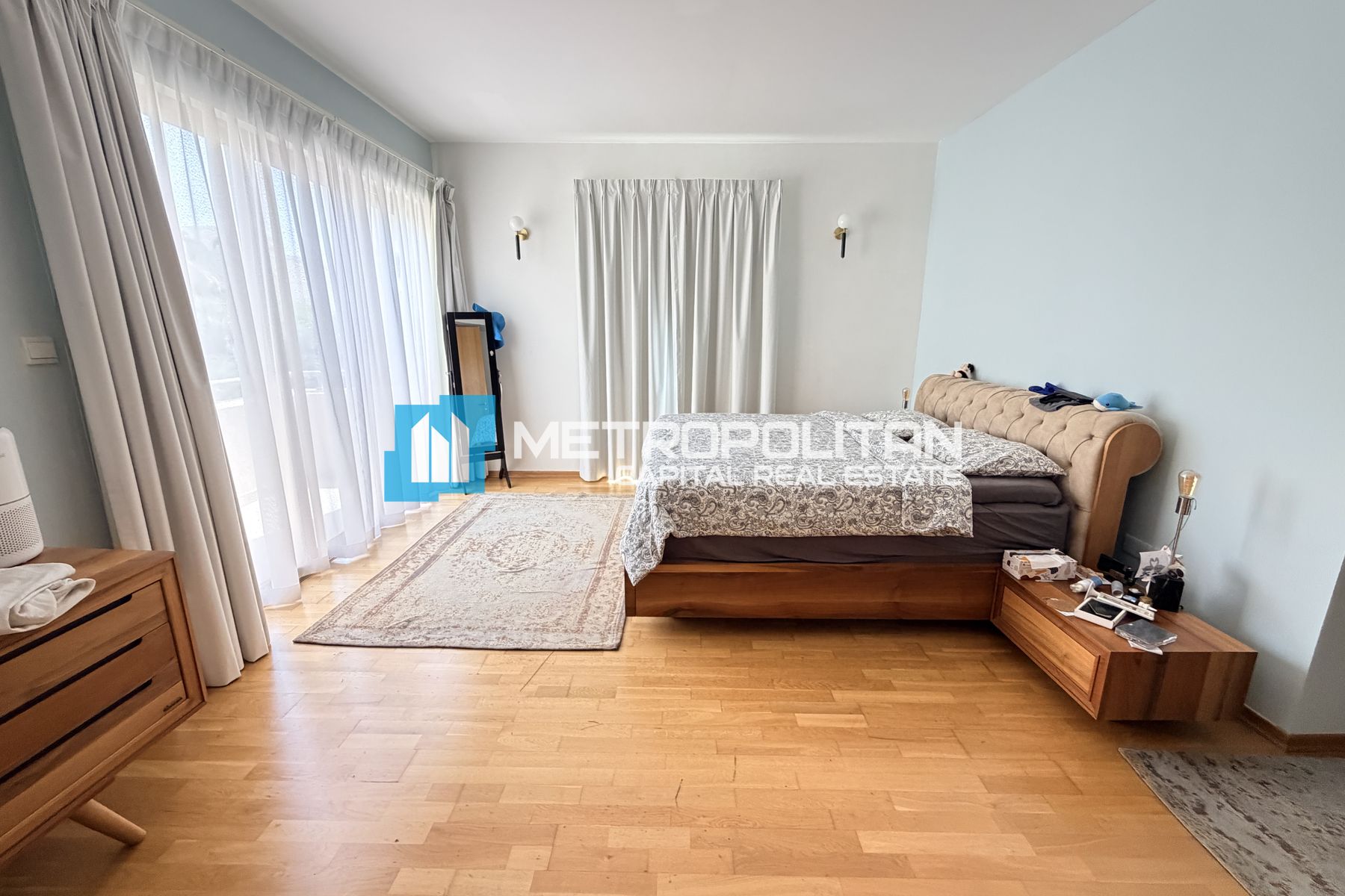 4BR Corner Villa | Private Pool and Garden |Vacant