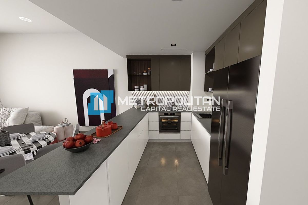 1BR with Laundry | Low Floor | Stunning View