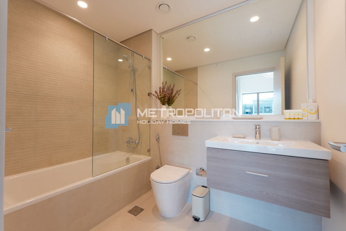 Fully Furnished Unit | Sea World View | Prime Area