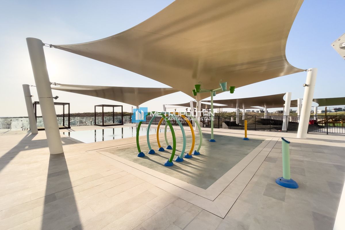 Fully Furnished Unit | Sea World View | Prime Area