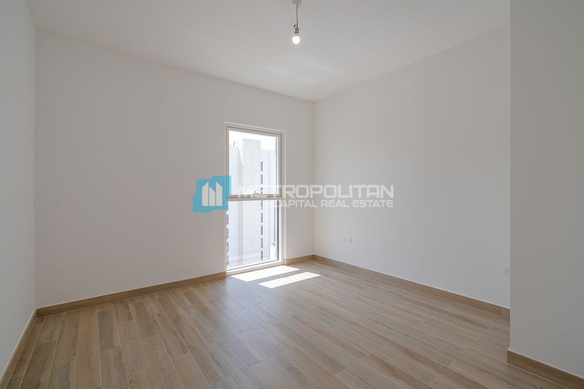 Brand New | Negotiable | Waterfront | Vacant Unit