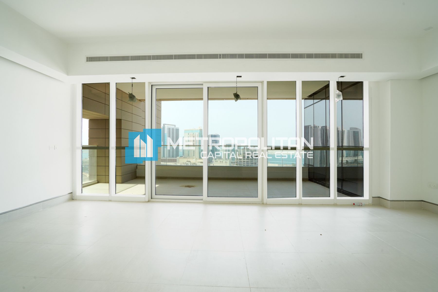 2BR Apartment for Sale in Park View Tower, Al Reem Island - MCS-47912