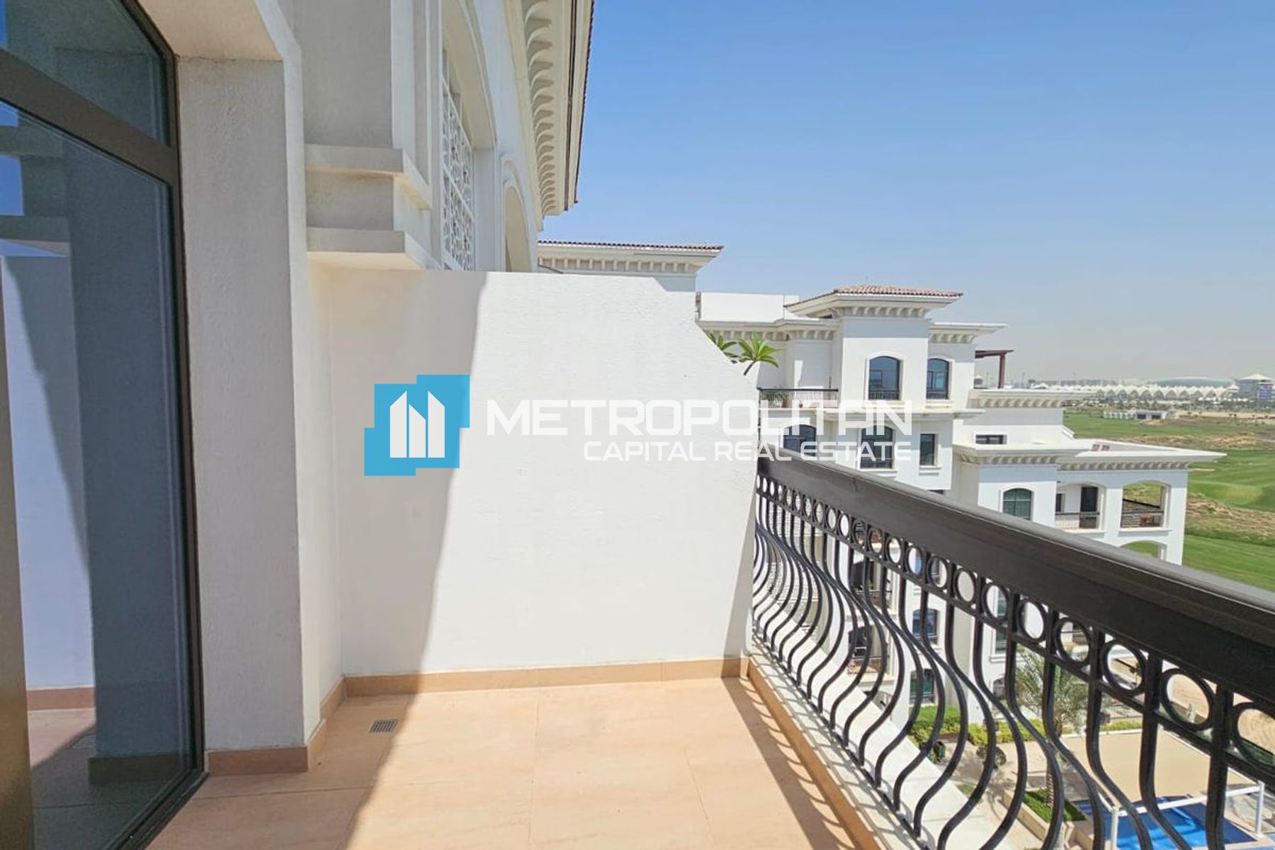 Full Golf View | High Floor | High End Finishes