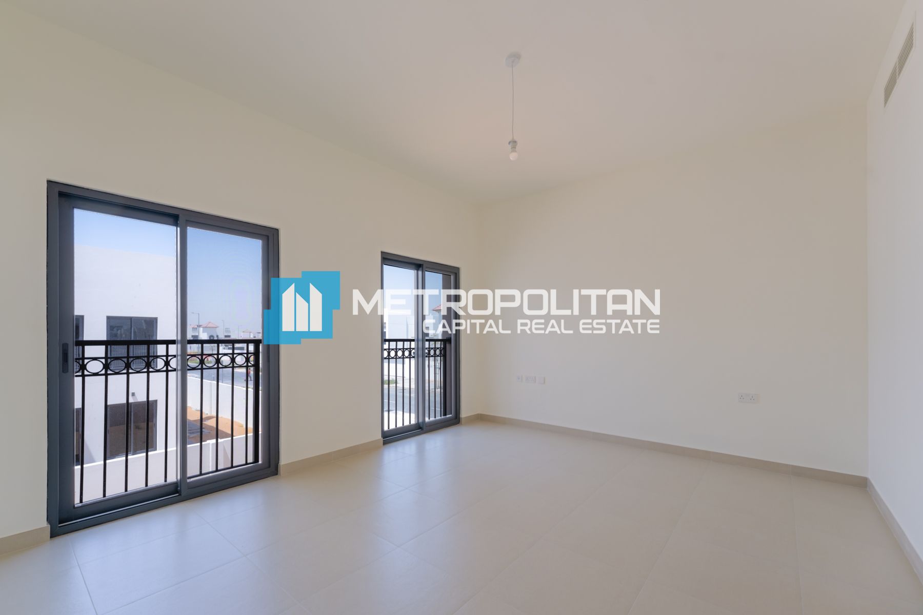 Ready To Move | 5BR with Maid | Stunning View