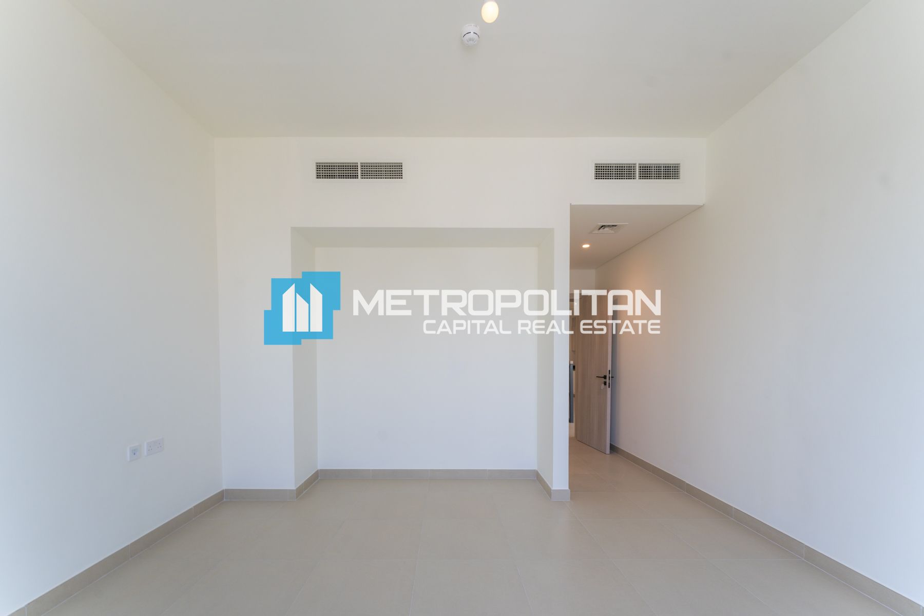 Ready To Move | 5BR with Maid | Stunning View