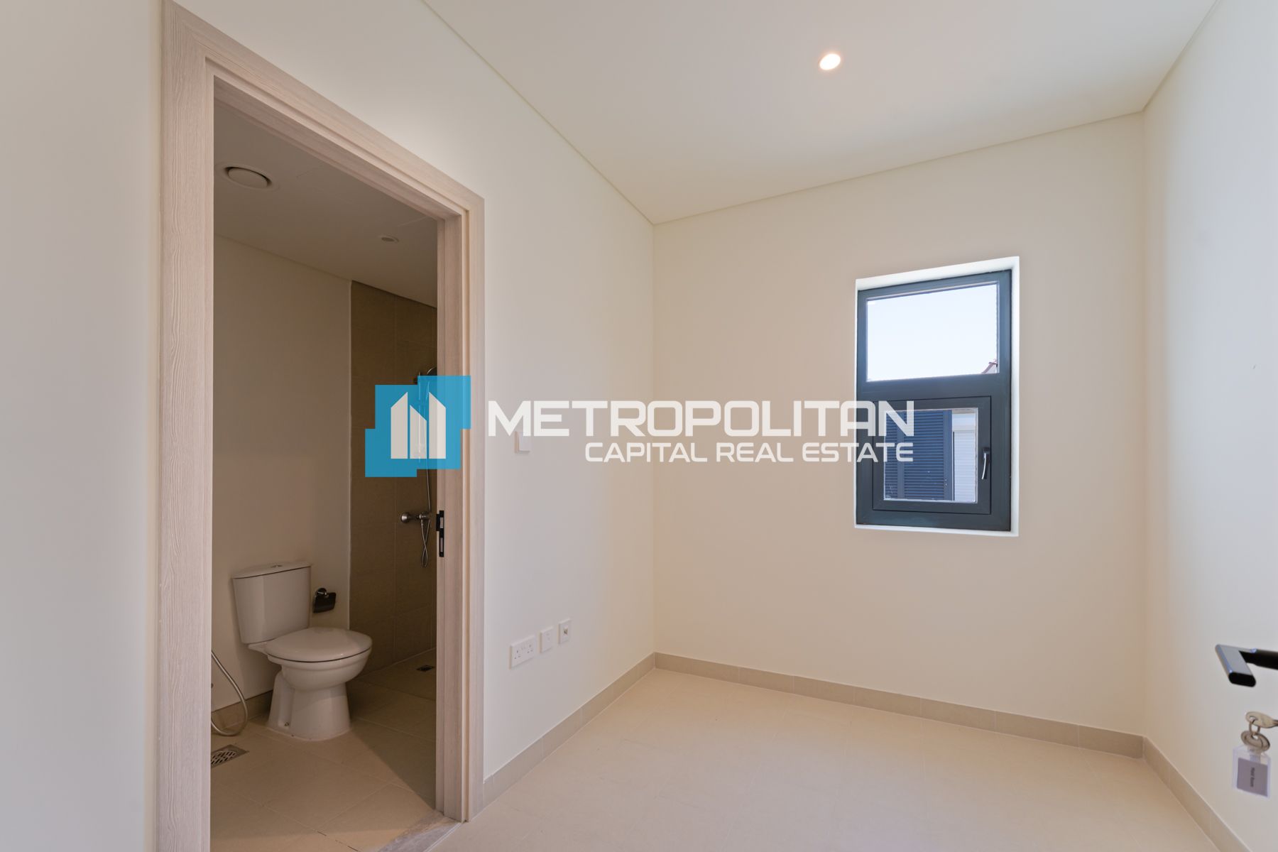 Ready To Move | 5BR with Maid | Stunning View