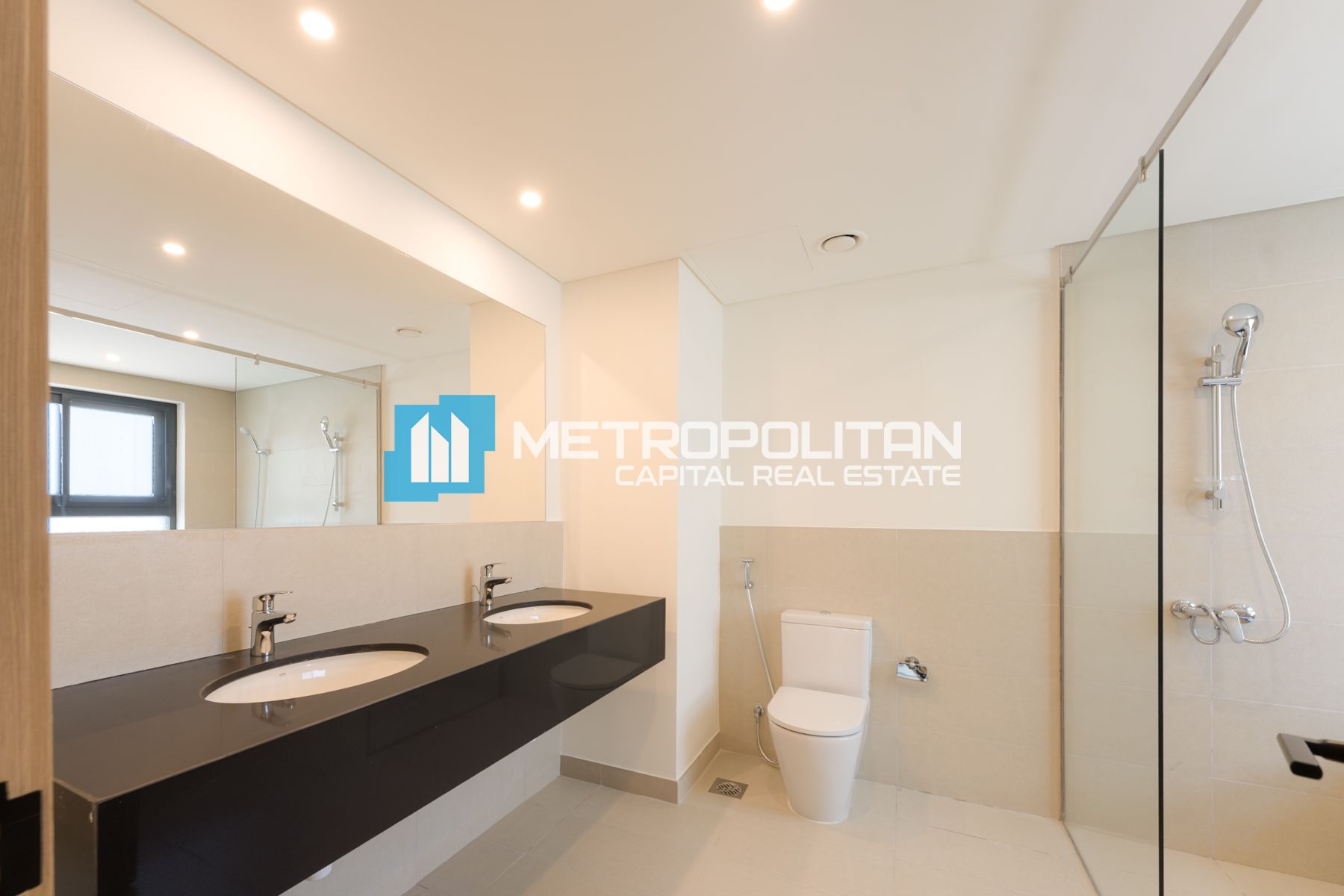Ready To Move | 5BR with Maid | Stunning View