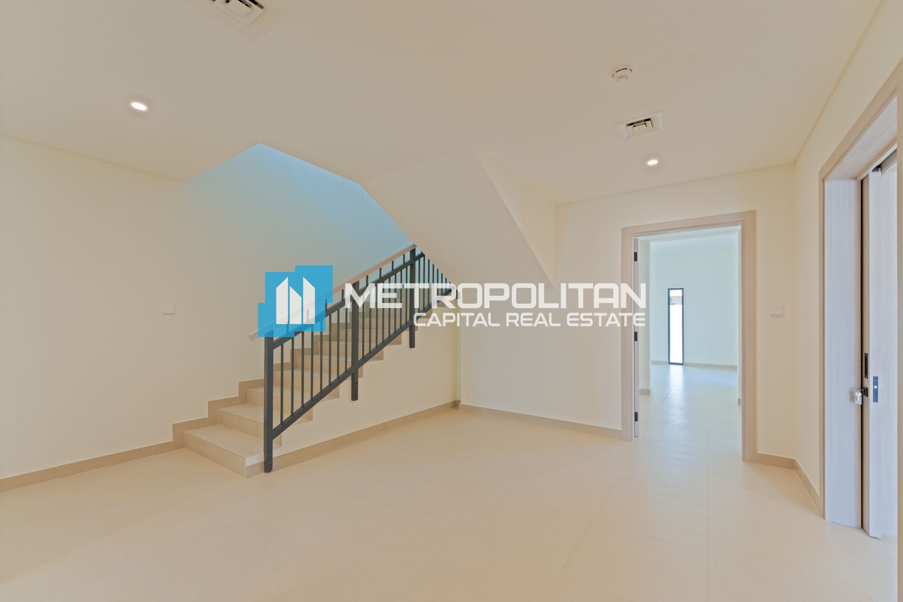Ready To Move | 5BR with Maid | Stunning View