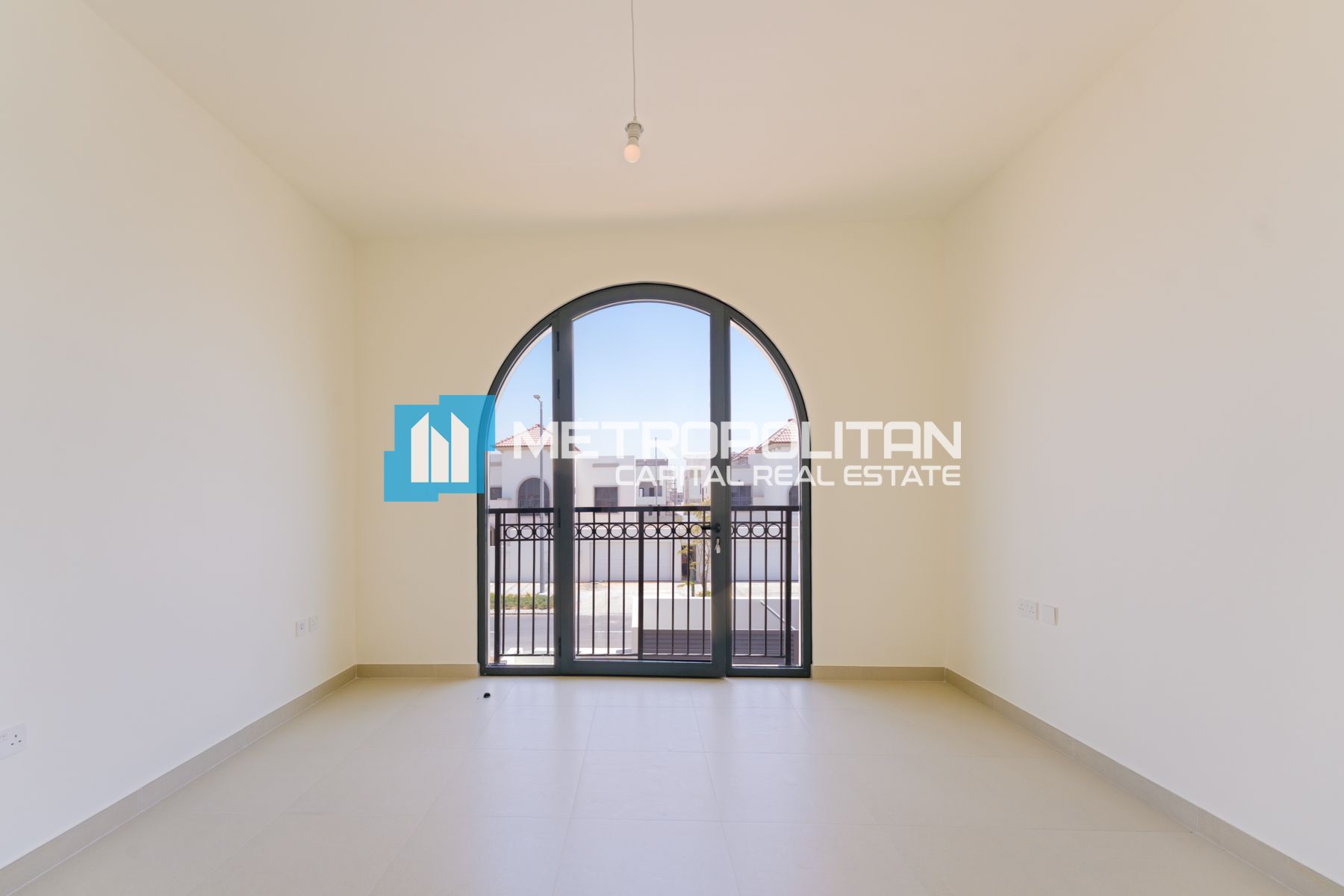 Ready To Move | 5BR with Maid | Stunning View