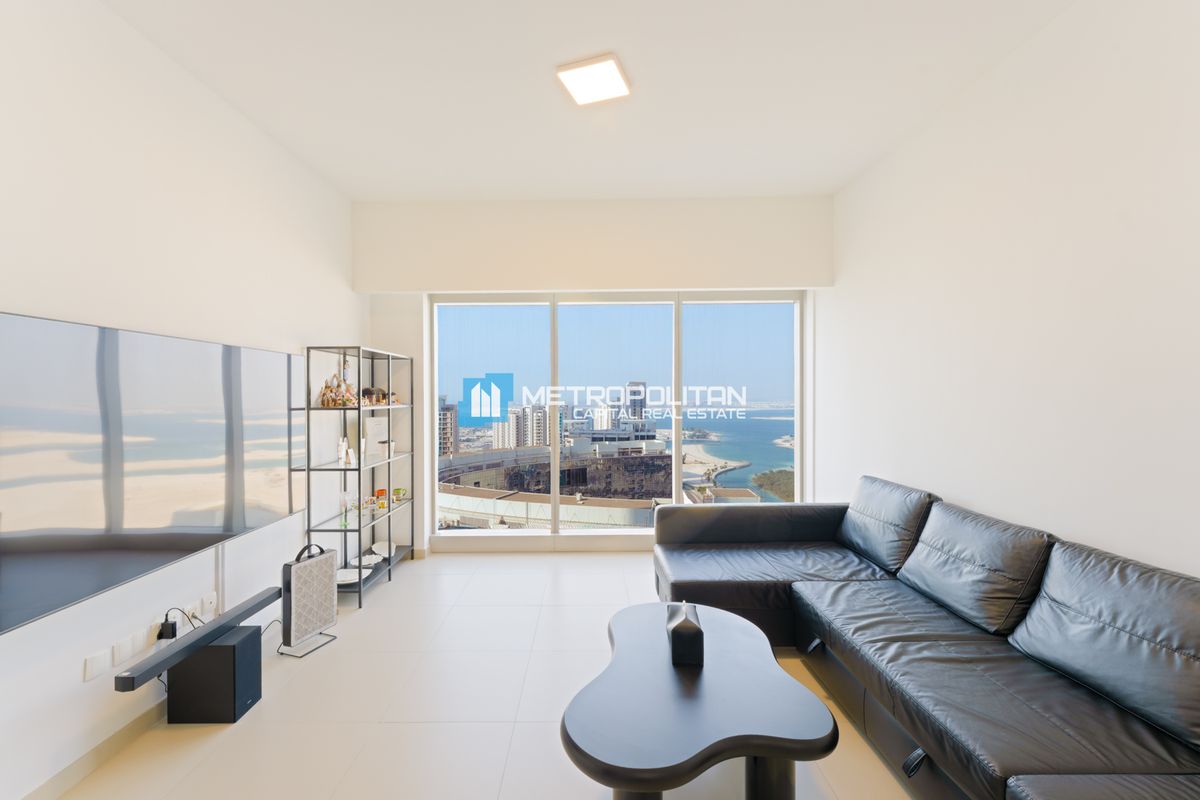 1BR Apartment for Sale in The Gate Tower 2, Al Reem Island - MCS-47995