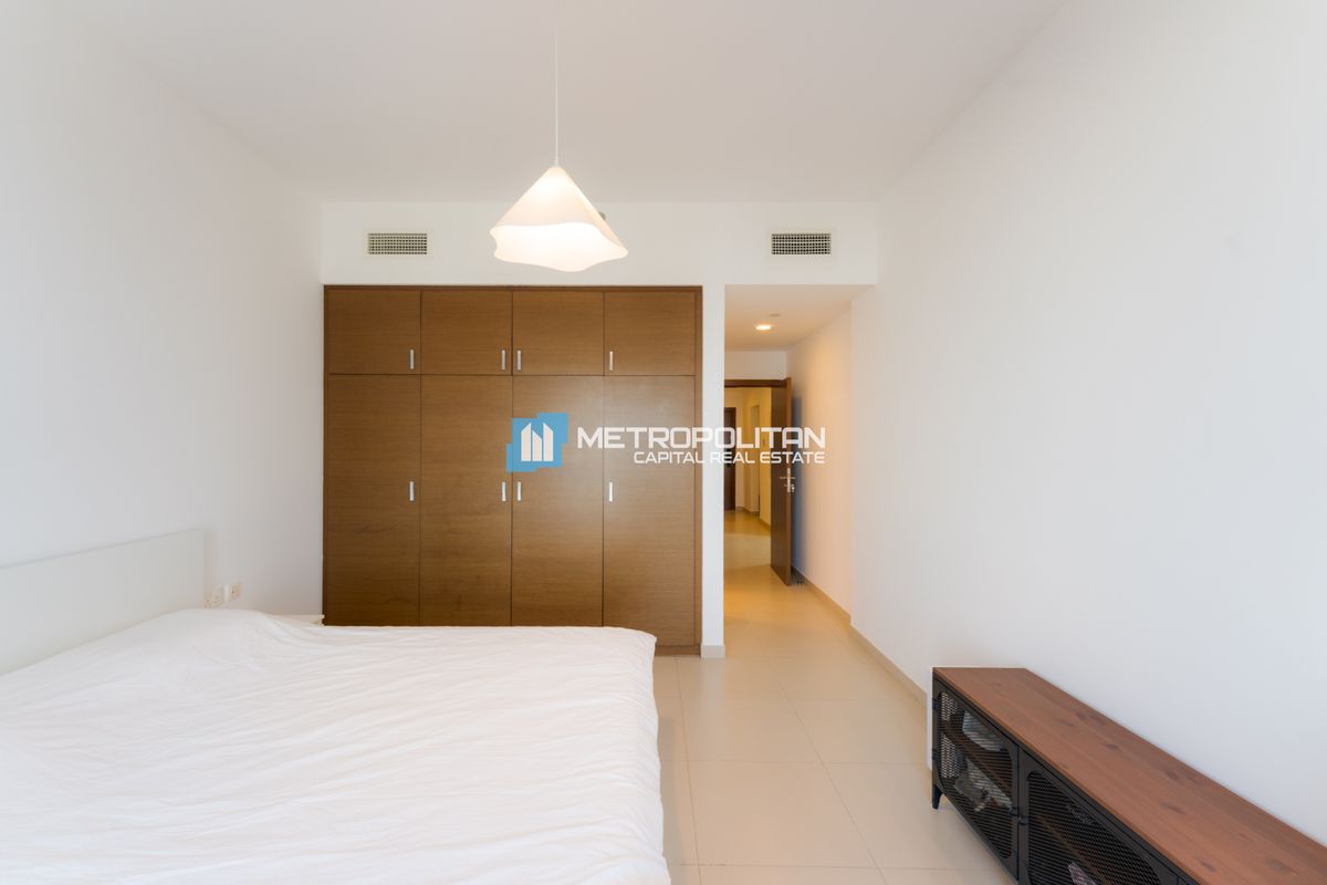 Skyline View | High Floor 1BR w/ Study | Furnished