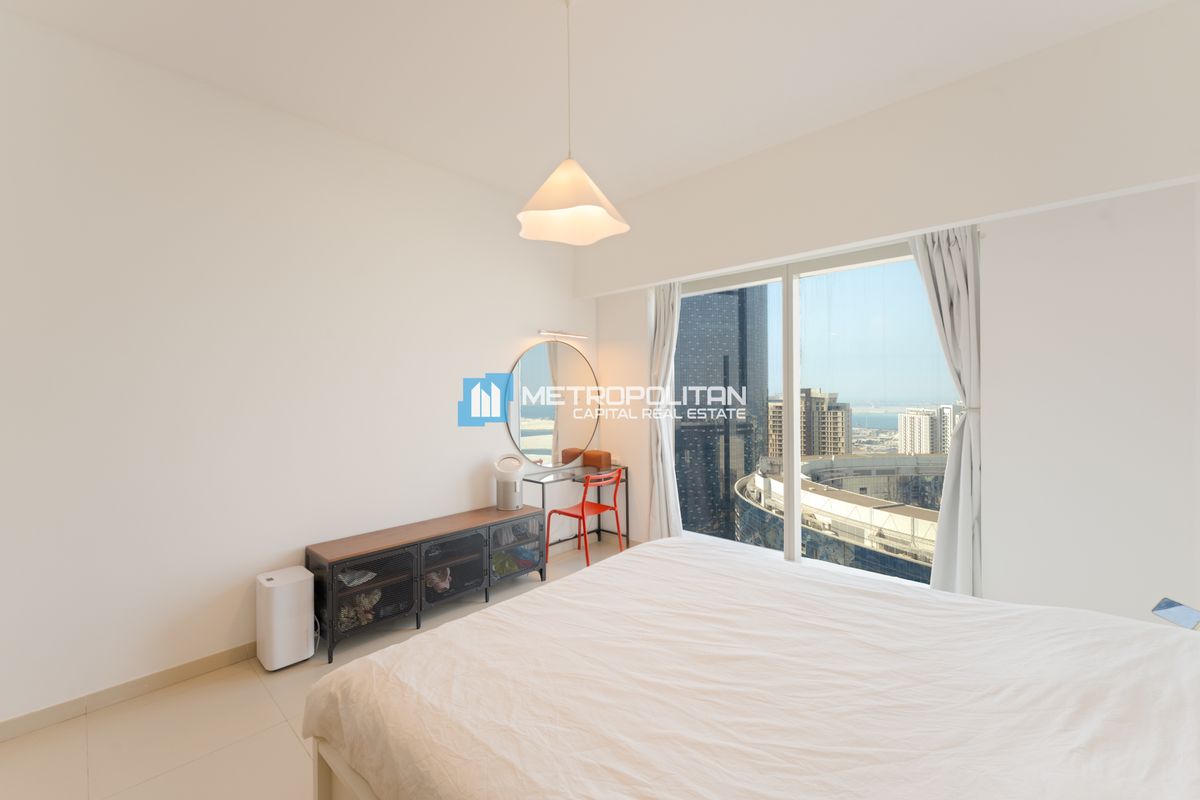 Skyline View | High Floor 1BR w/ Study | Furnished
