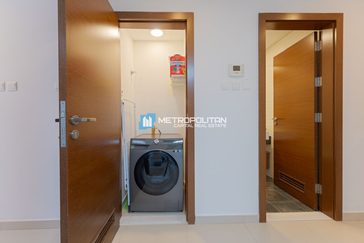 Skyline View | High Floor 1BR w/ Study | Furnished