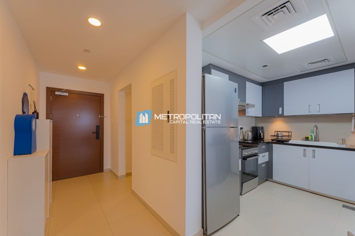 Skyline View | High Floor 1BR w/ Study | Furnished