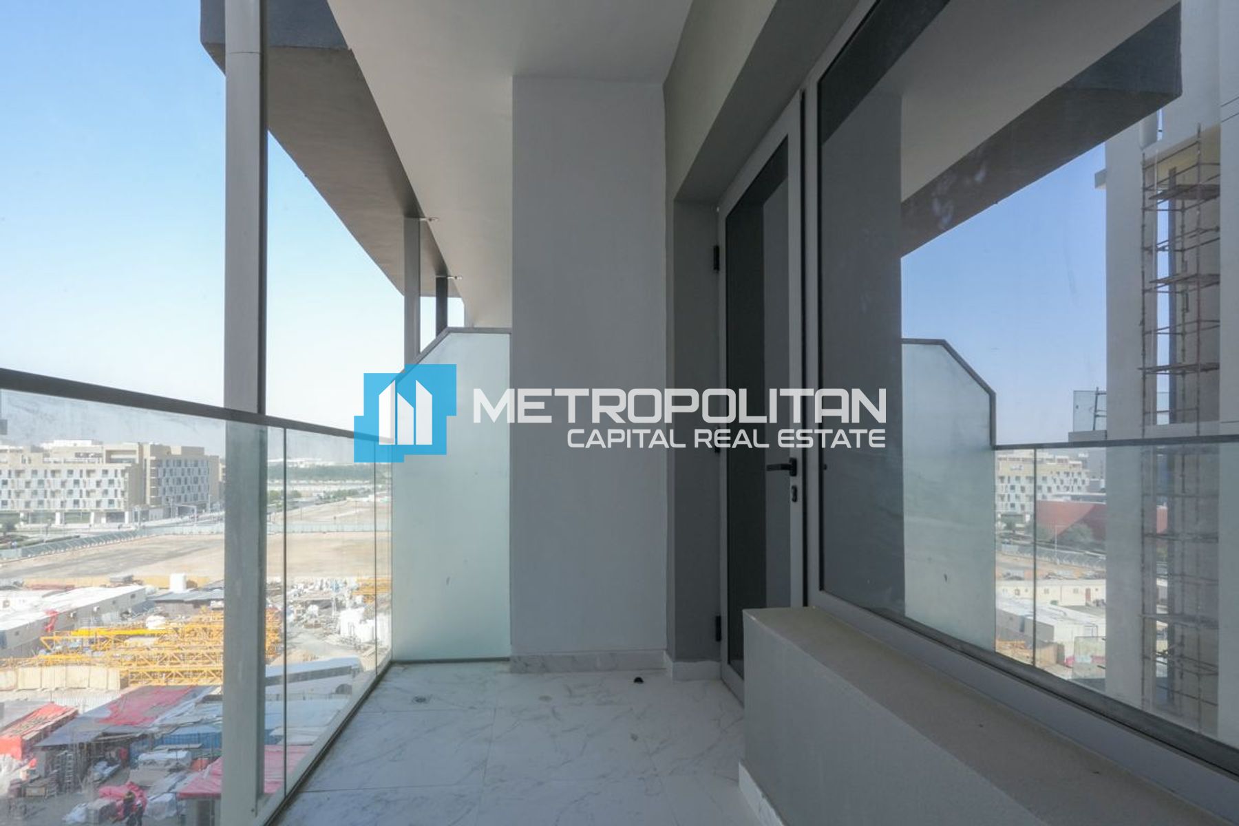 Studio with Balcony | High Floor | City View