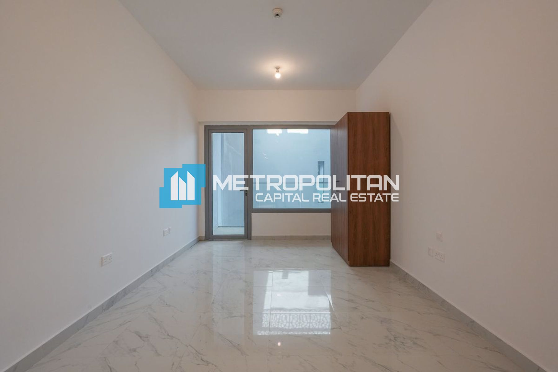 Studio with Balcony | High Floor | City View