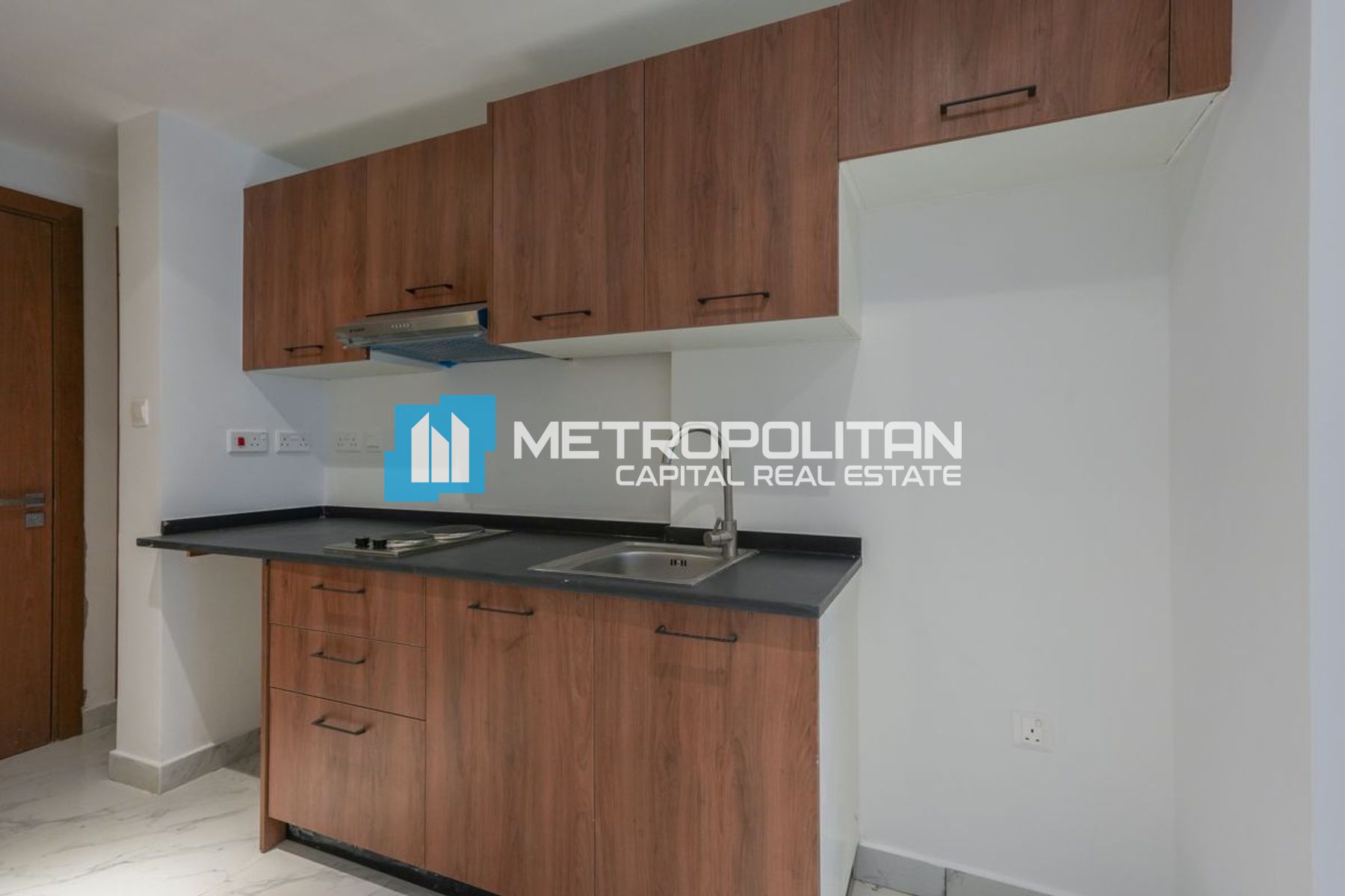 Studio with Balcony | High Floor | City View