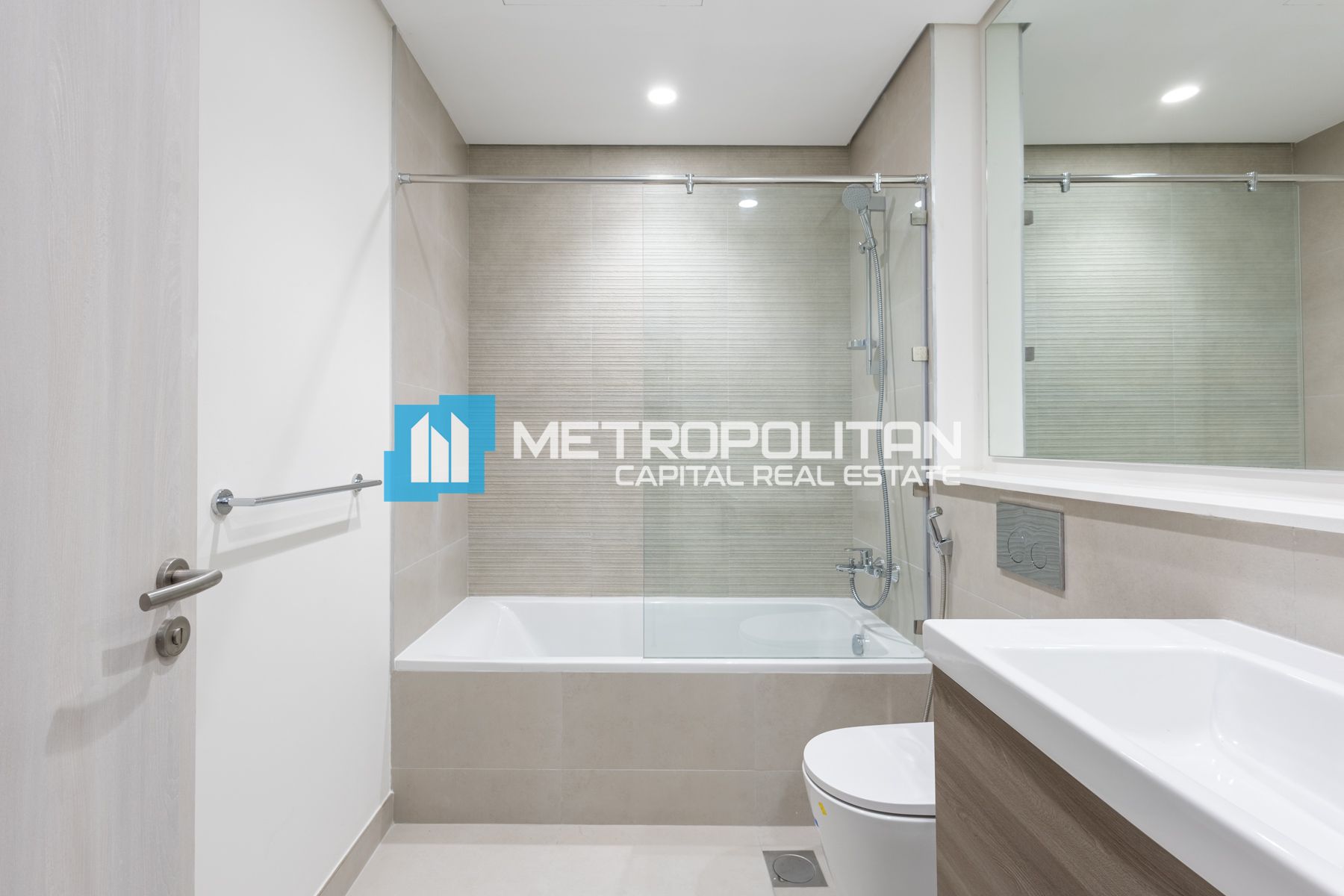 Rare 2BHK|Golf and Water View|2Balconies|Furnished