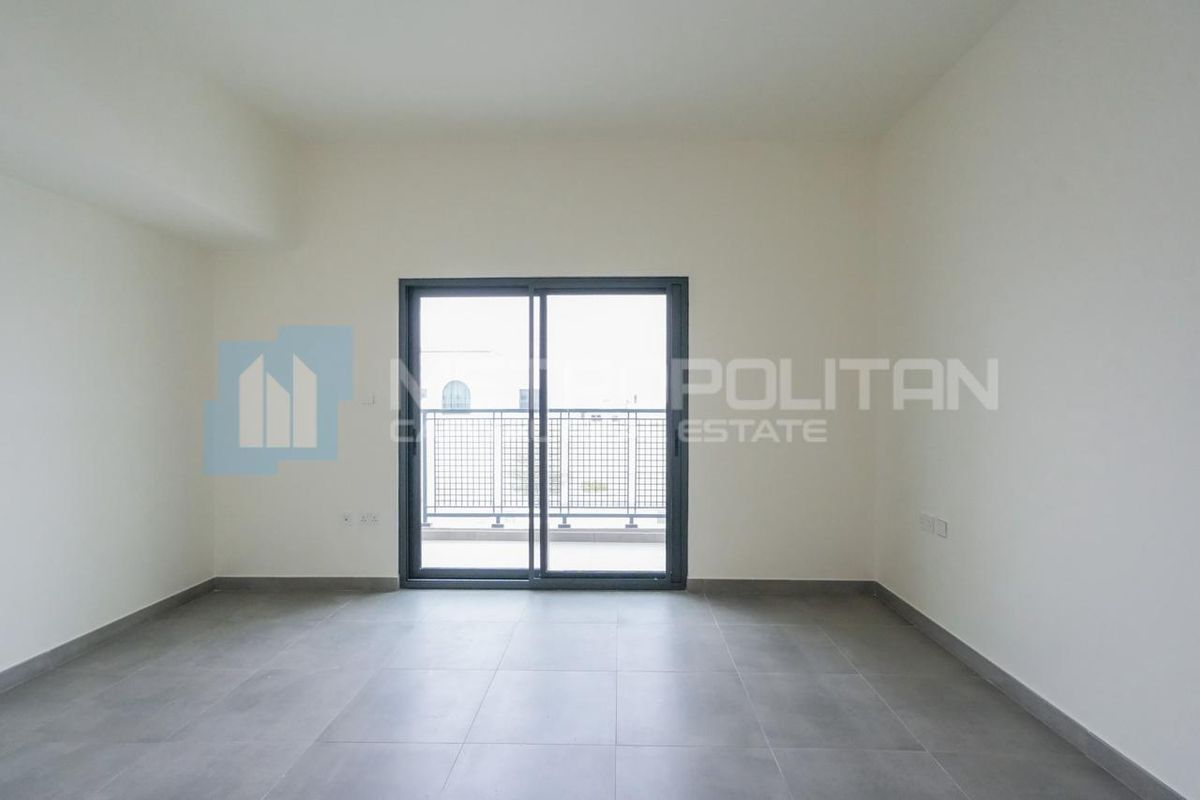 Single Row | Standalone 5BR | Prime Location