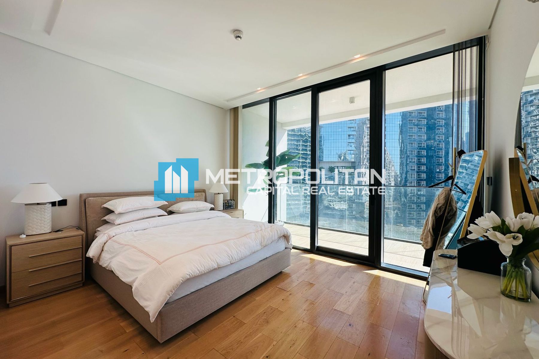 Corner 2BR+M | Large Balcony | High End Amenities