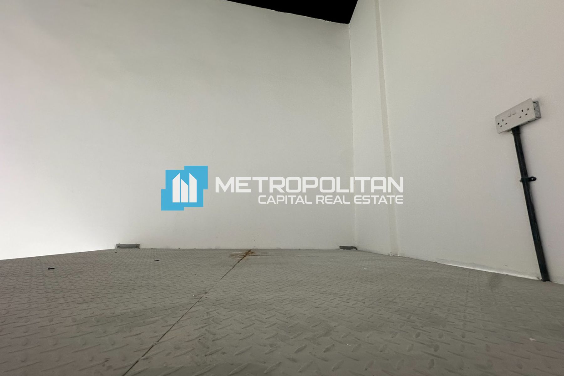 Studio Shop for Sale in Al Raha Lofts 2, Al Raha Beach - MCS-48195