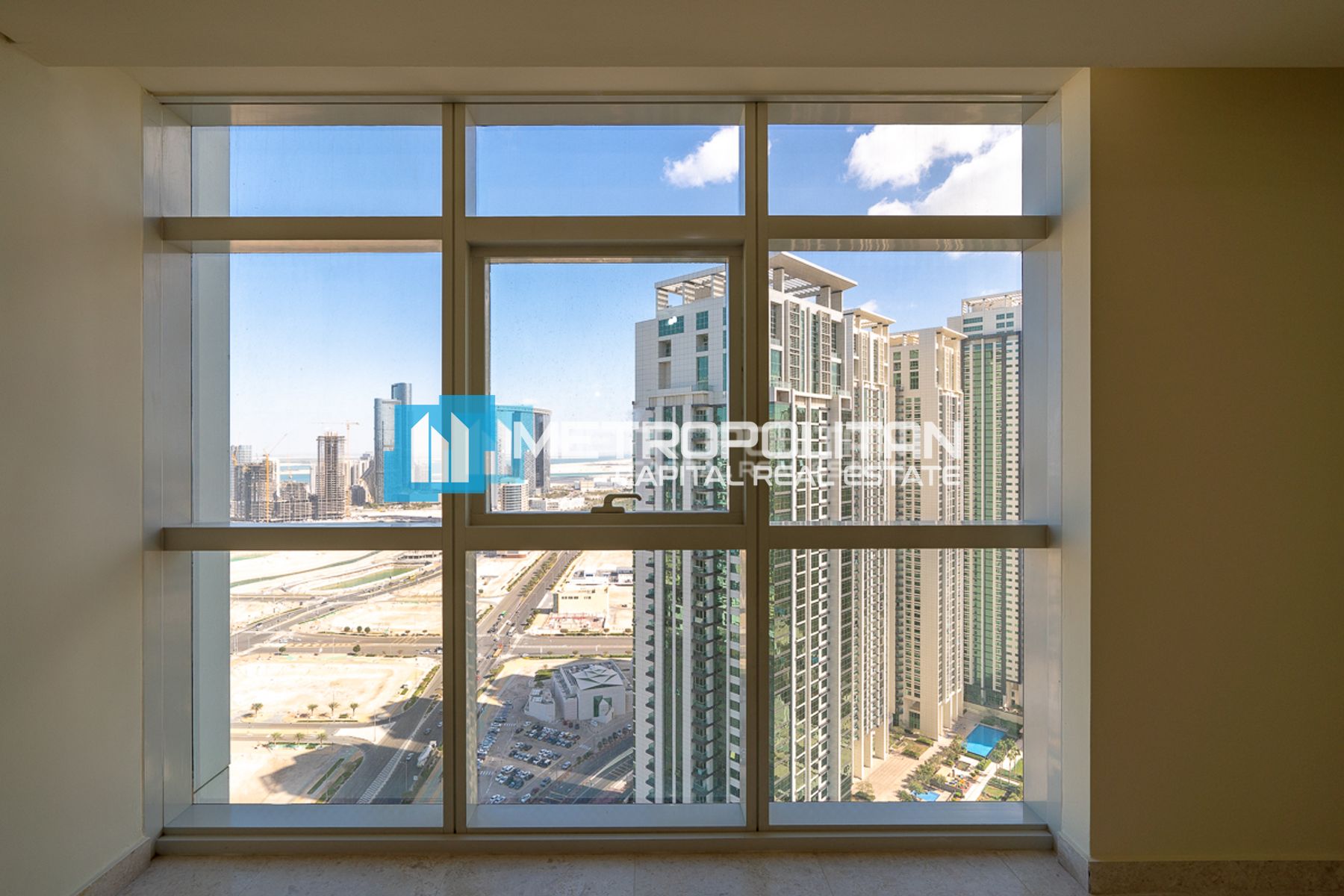 1BR with Storage | High Floor | Close to Amenities