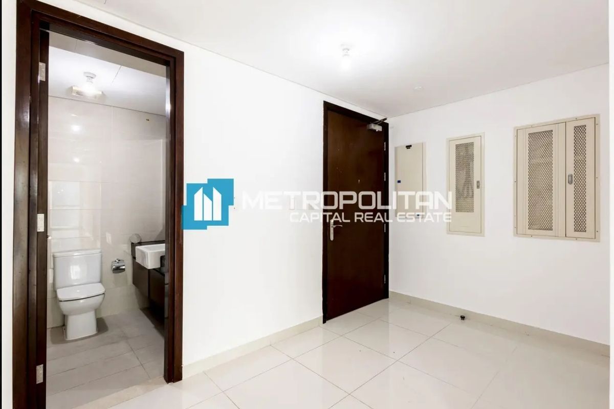 High Floor 2BR | Sea View | Corner Unit | High ROI