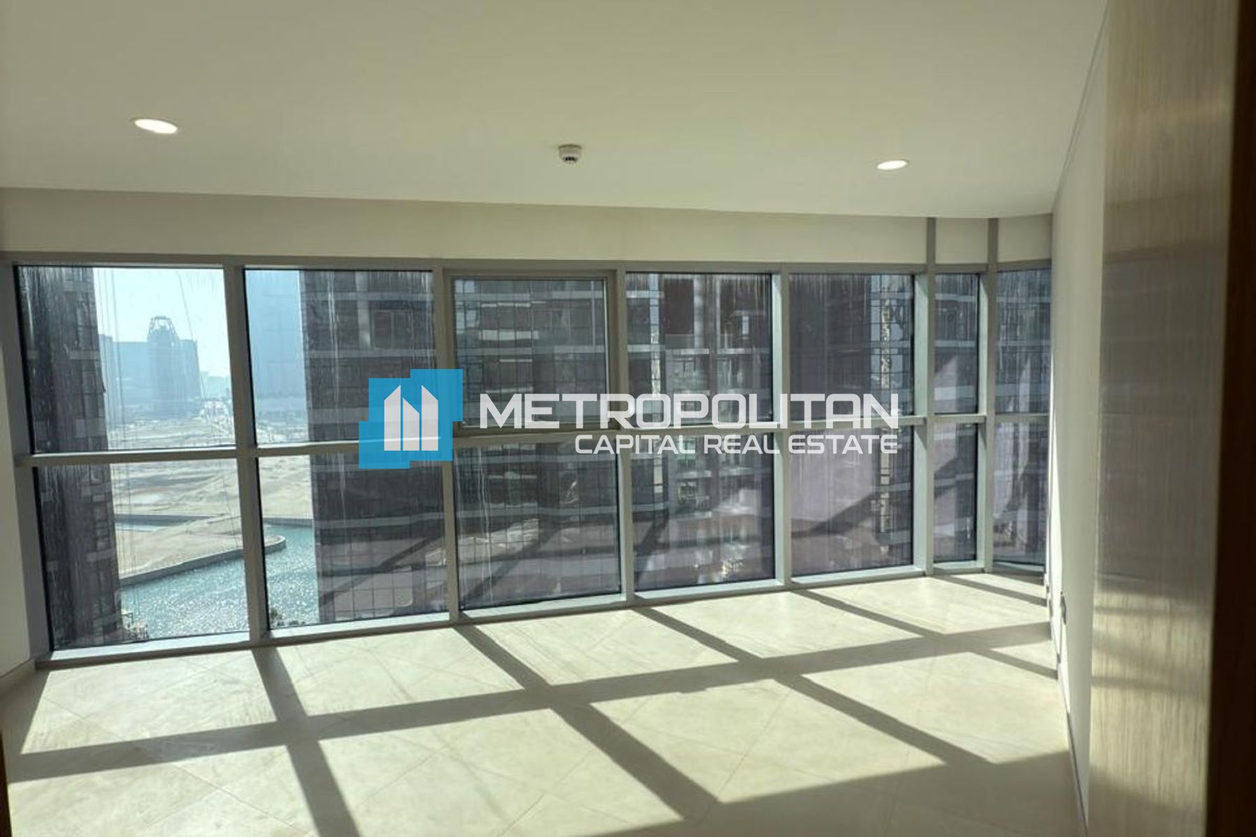 3BR Apartment for Sale in Radiant Square, Al Reem Island - MCS-48299