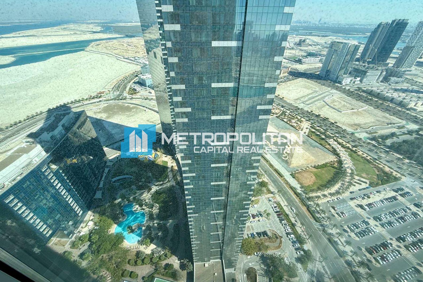 1BR Apartment for Sale in The Gate Tower 1, Al Reem Island - MCS-48312