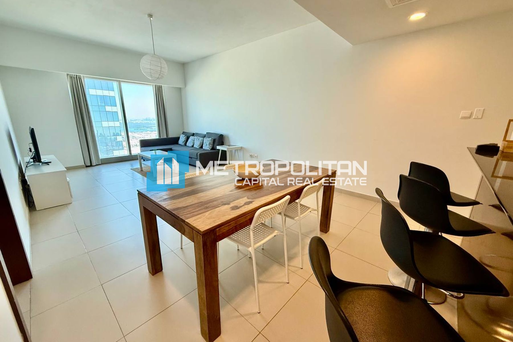 1BR Apartment for Sale in The Gate Tower 1, Al Reem Island - MCS-48312