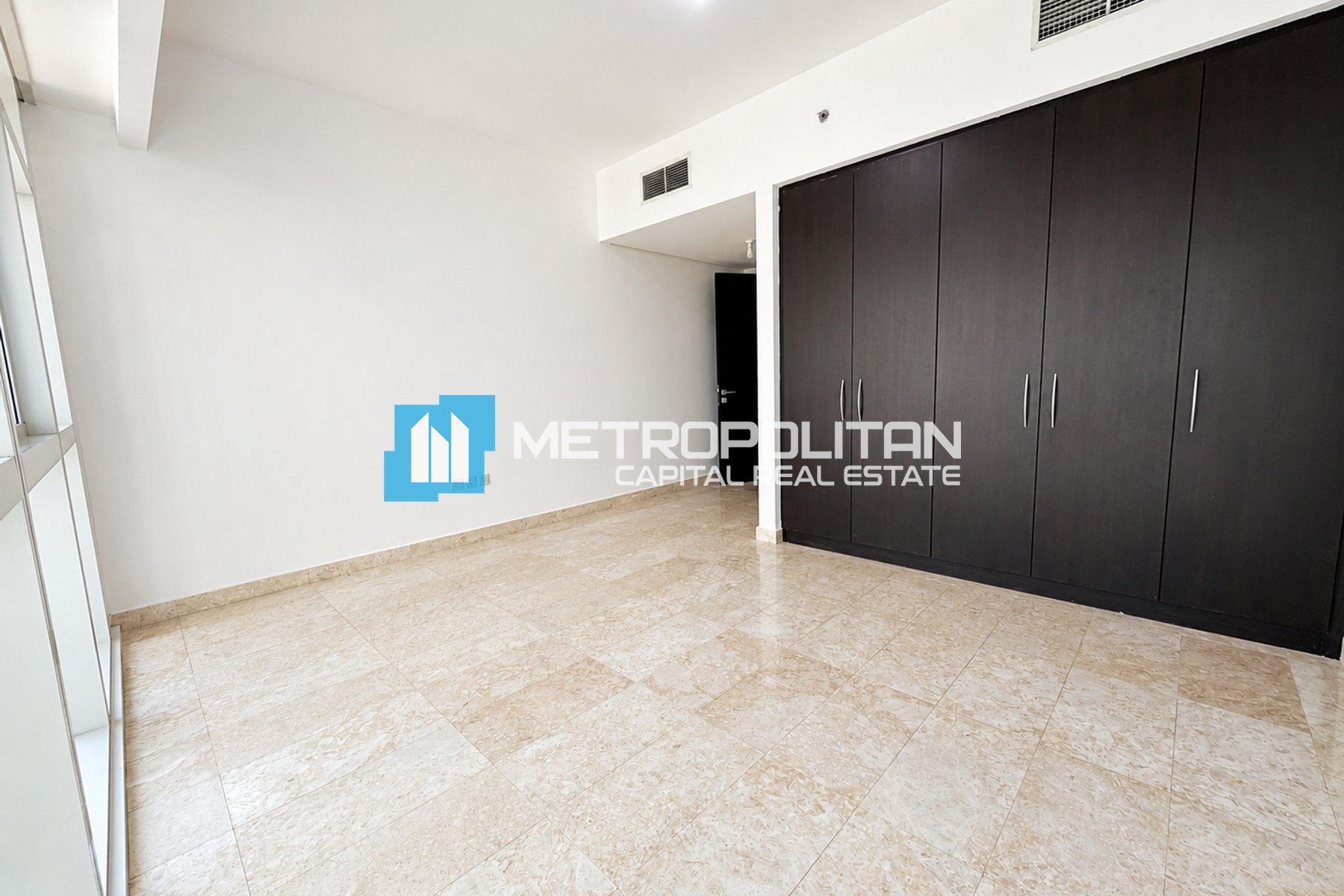 Vacant 1BR | Canal View | Excellent Community