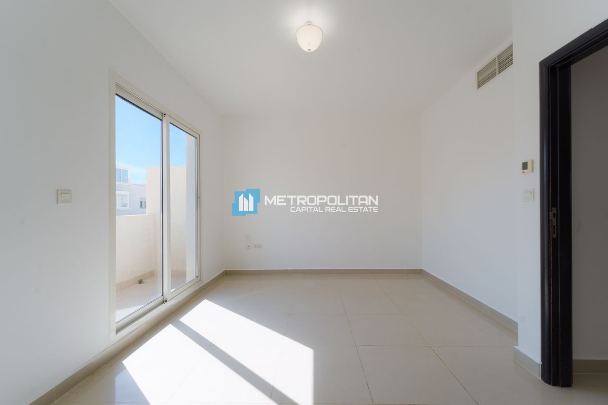 3BR Villa for Sale in Contemporary Style, Al Reef - MCS-48512