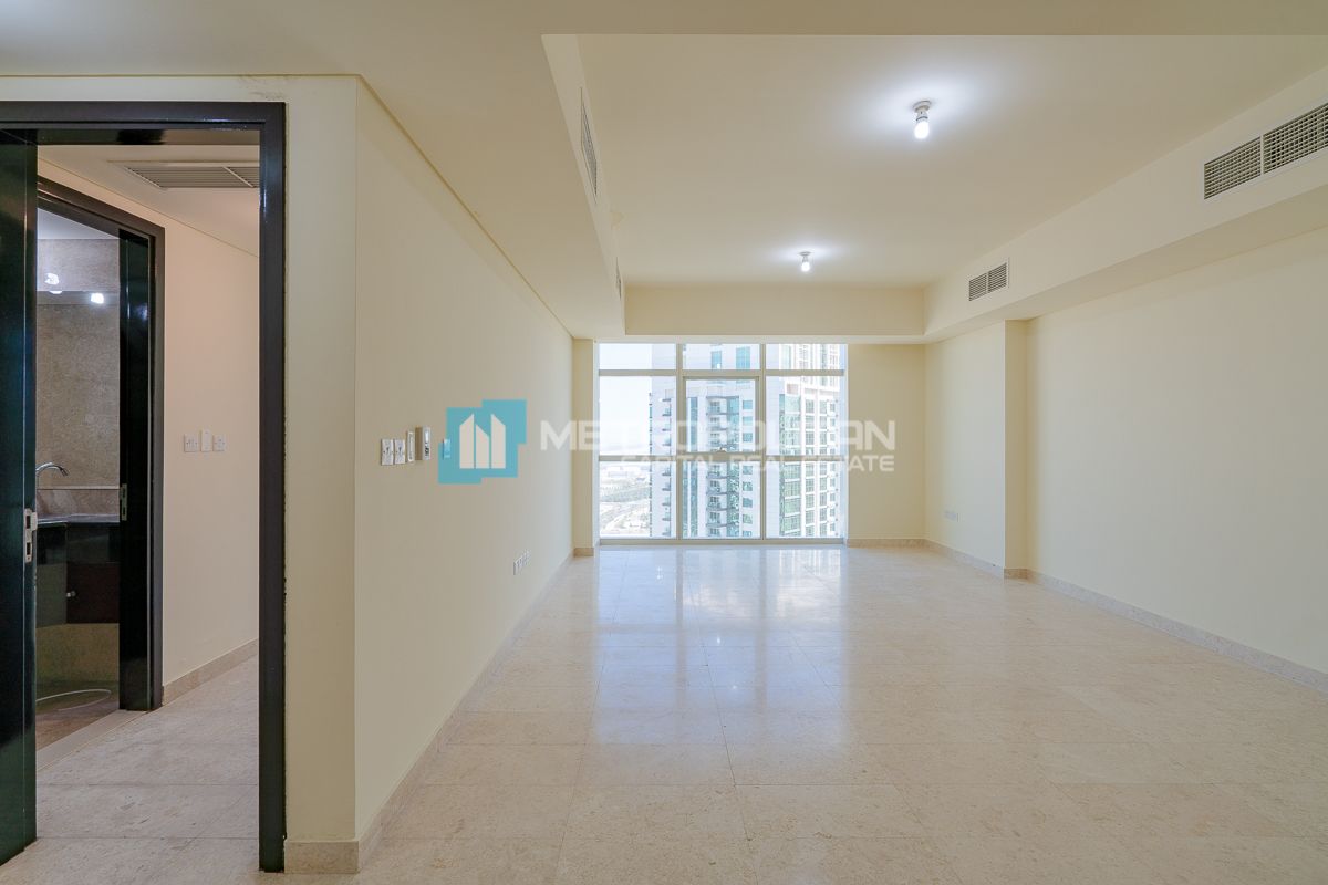 1BR with Storage | High Floor | High End Finishes