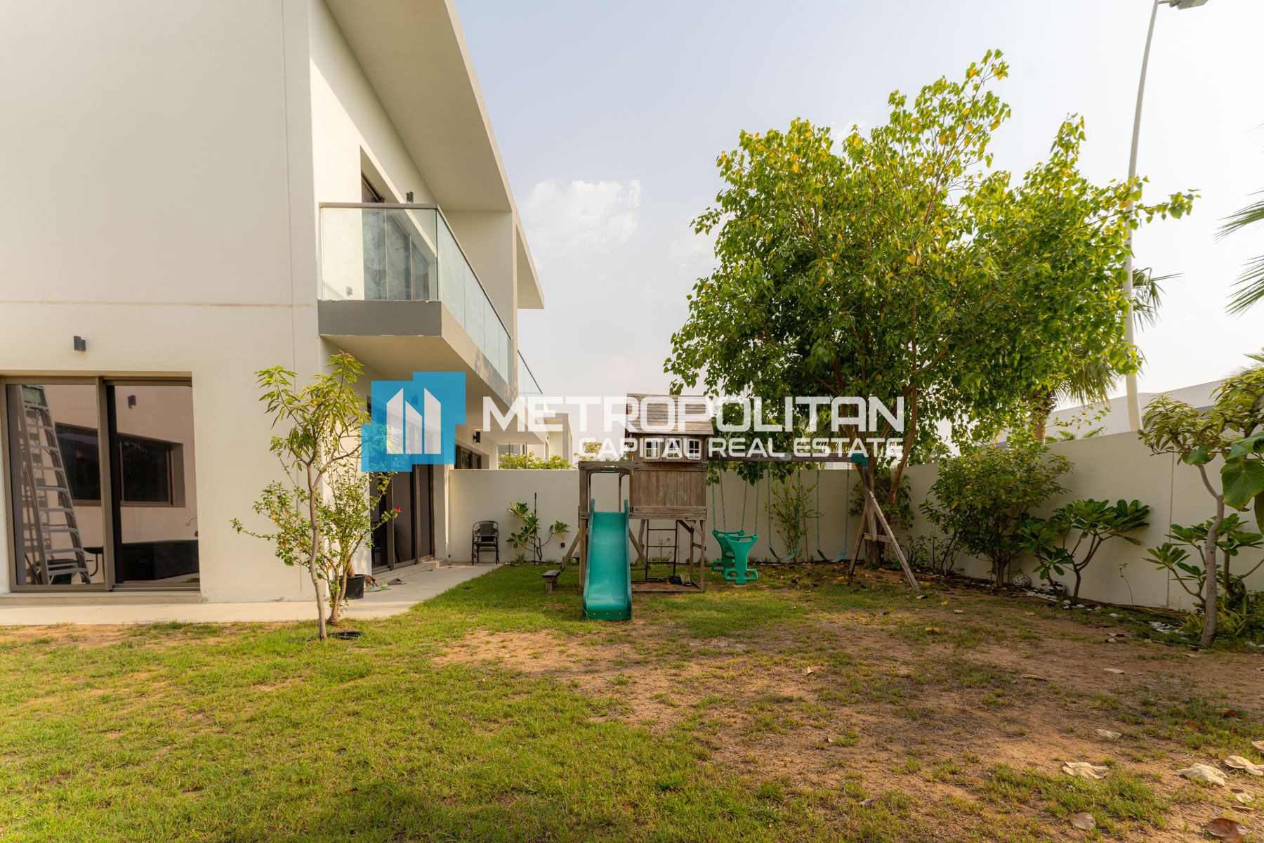 3BR Duplex |Big Garden| Hot Deal |Corner Sigle Row