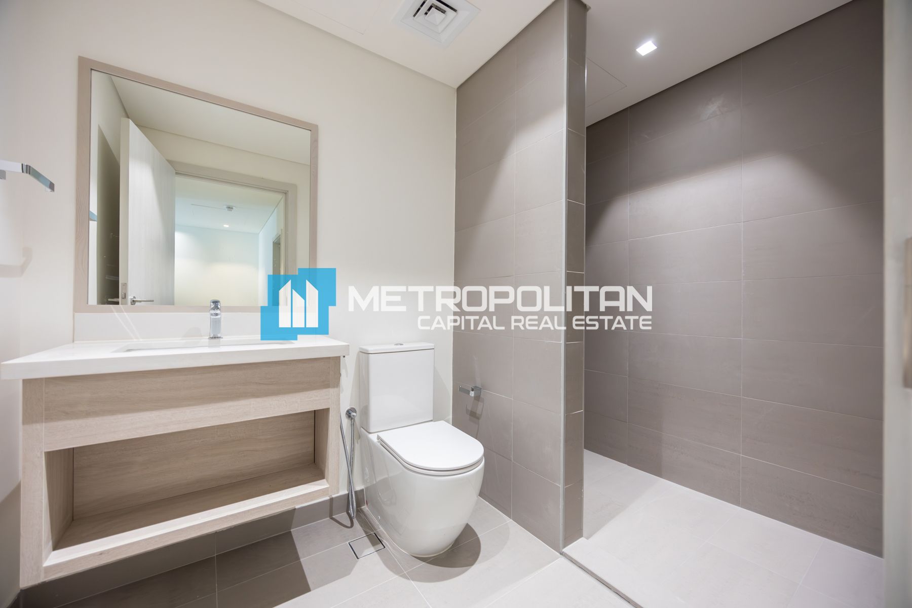تاون هاوس للبيع في Noya Viva، Yas Island - MCS-48581