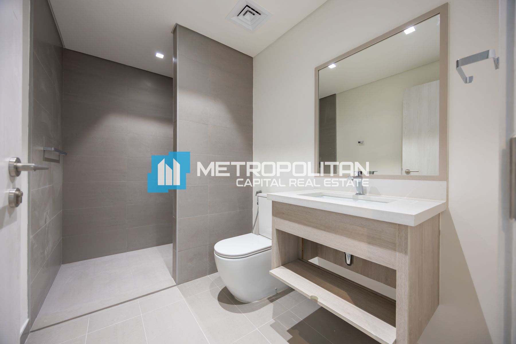 تاون هاوس للبيع في Noya Viva، Yas Island - MCS-48581