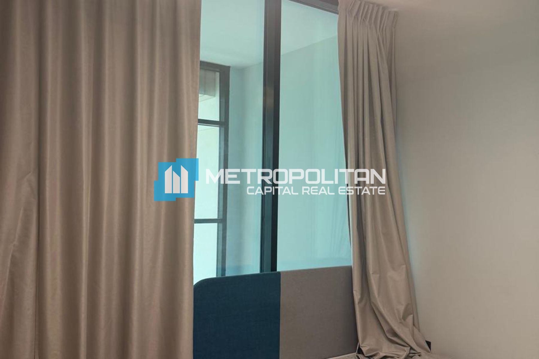 Duplex 3BR w/ Balcony| Canal View| Semi Furnished