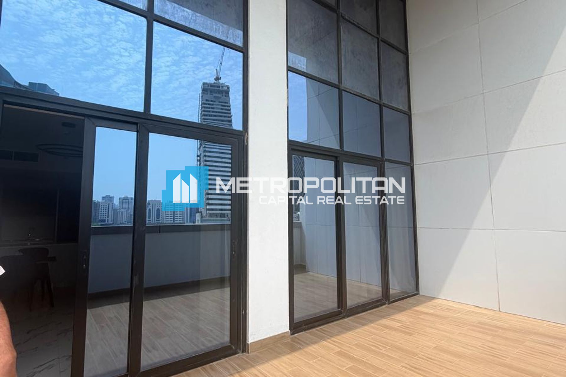 Duplex 3BR w/ Balcony| Canal View| Semi Furnished