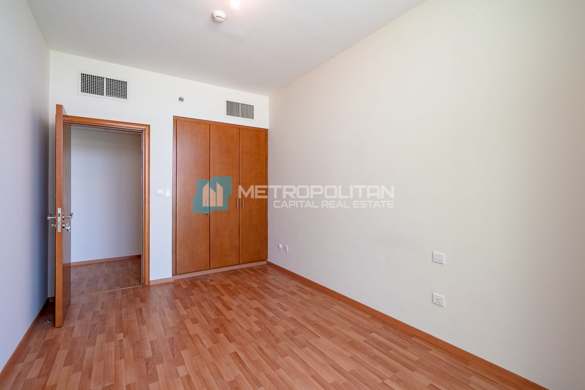 Mangrove View | Fully Furnished | Closed Kitchen