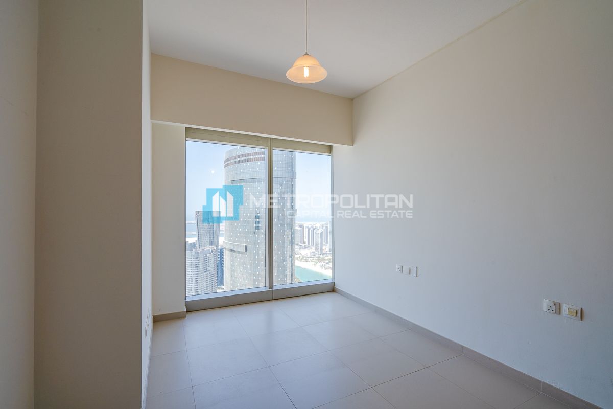 شقة للبيع في The Gate Tower 1، Al Reem Island - MCS-48639