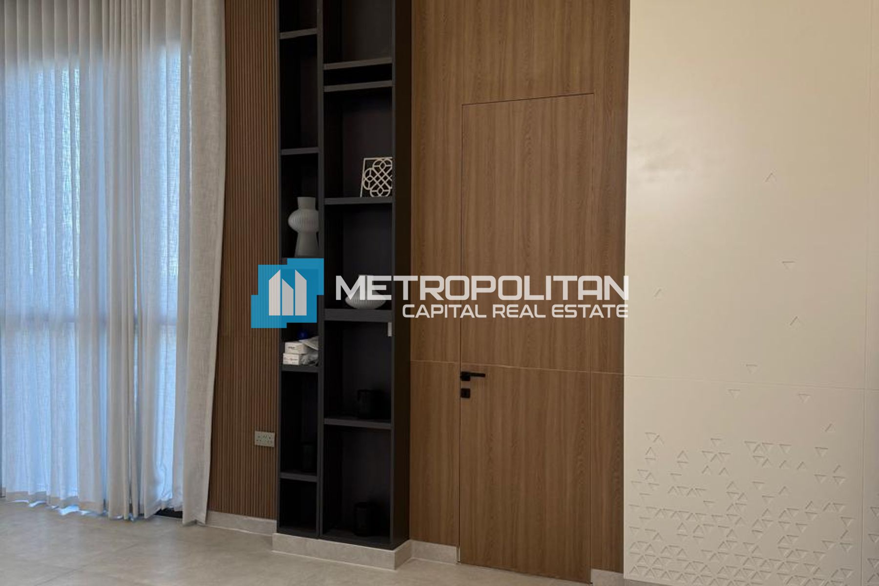 6BR | LUXURY FINISHING | CORNER | SINGLE ROW