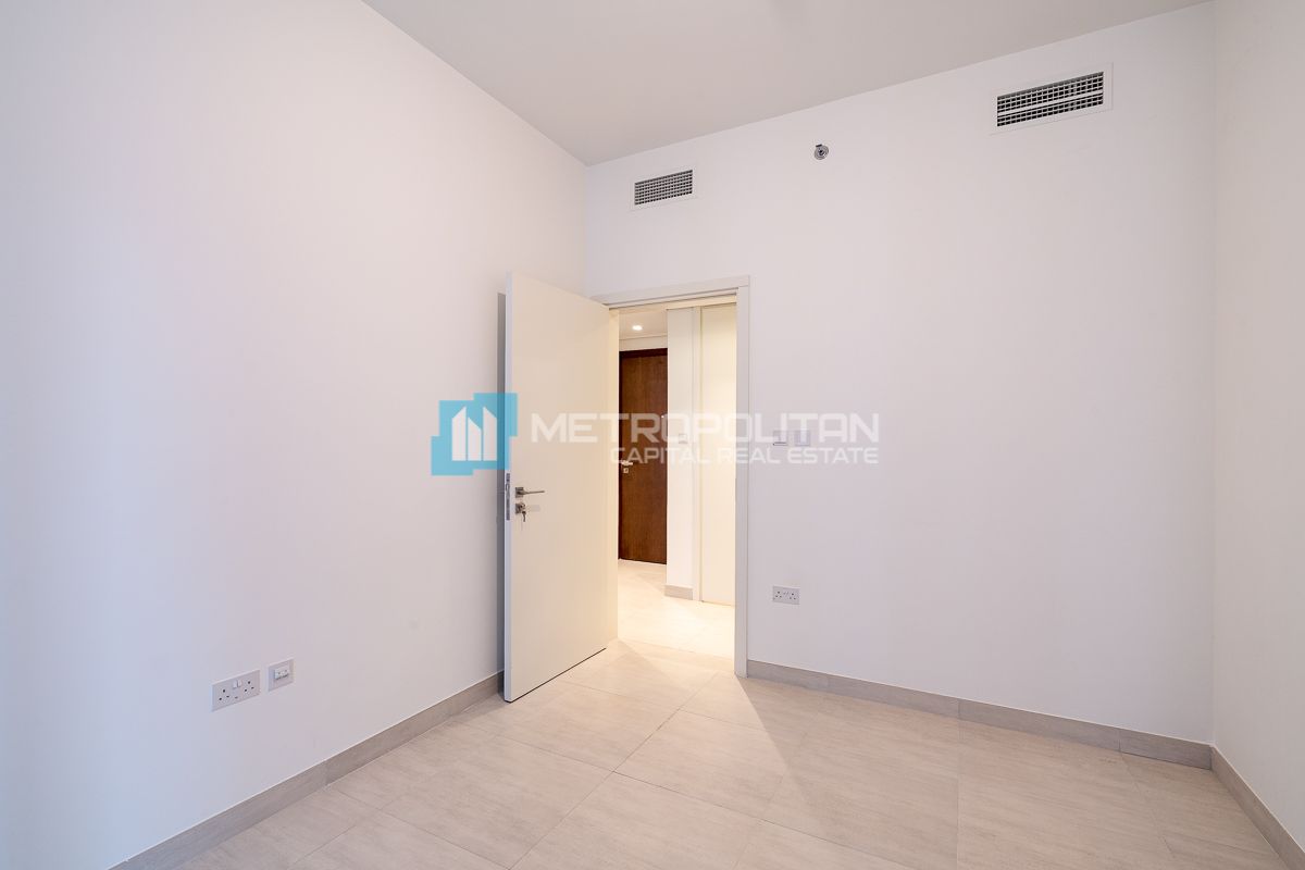 Partial Canal View | Balcony | Prime location