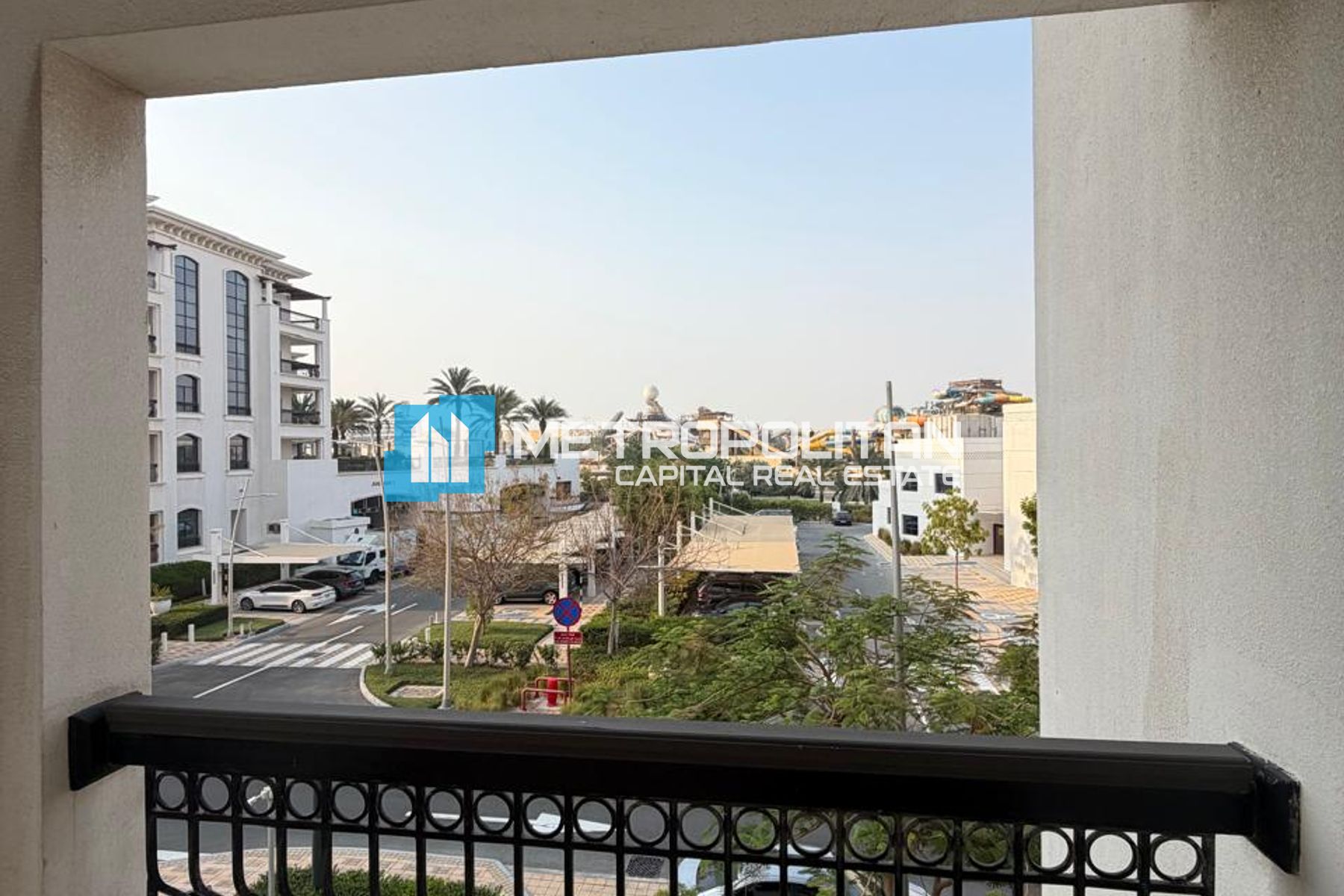 2BHK w/ Laundry|Community Water World View|Vacant