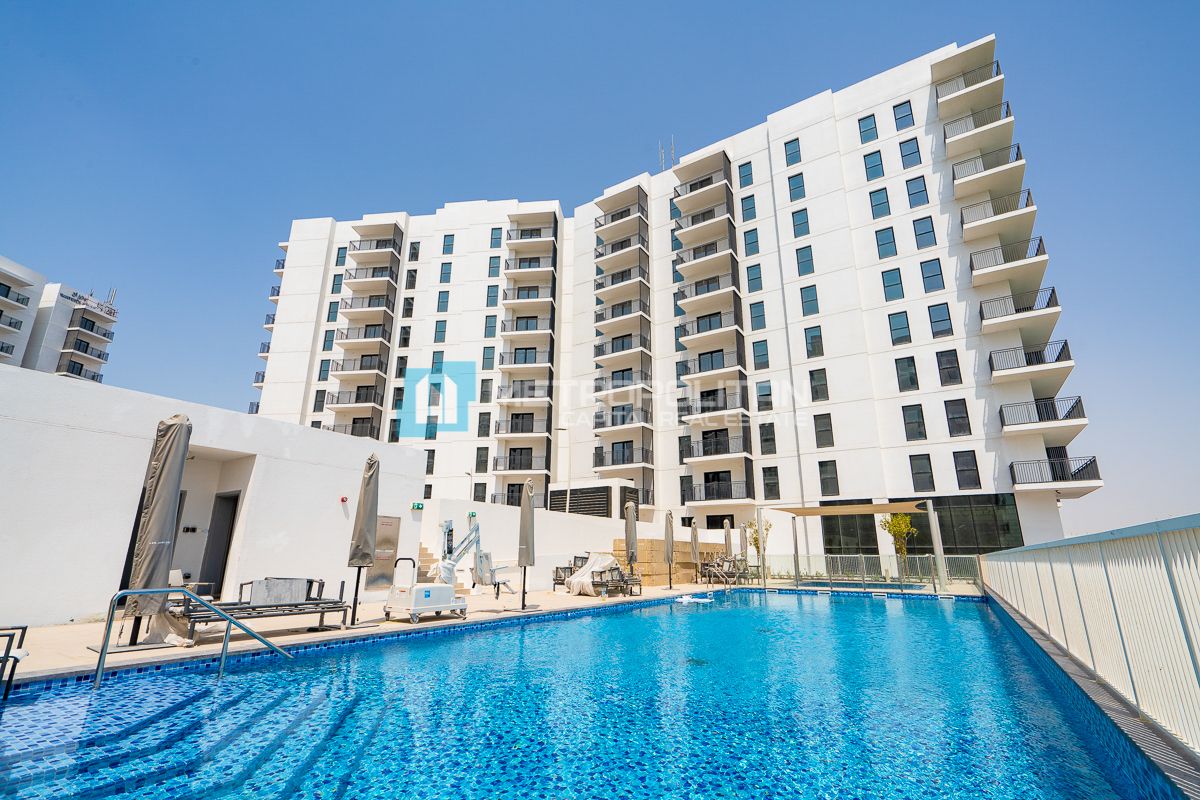 High Floor | Partial Canal View | Vacant Unit