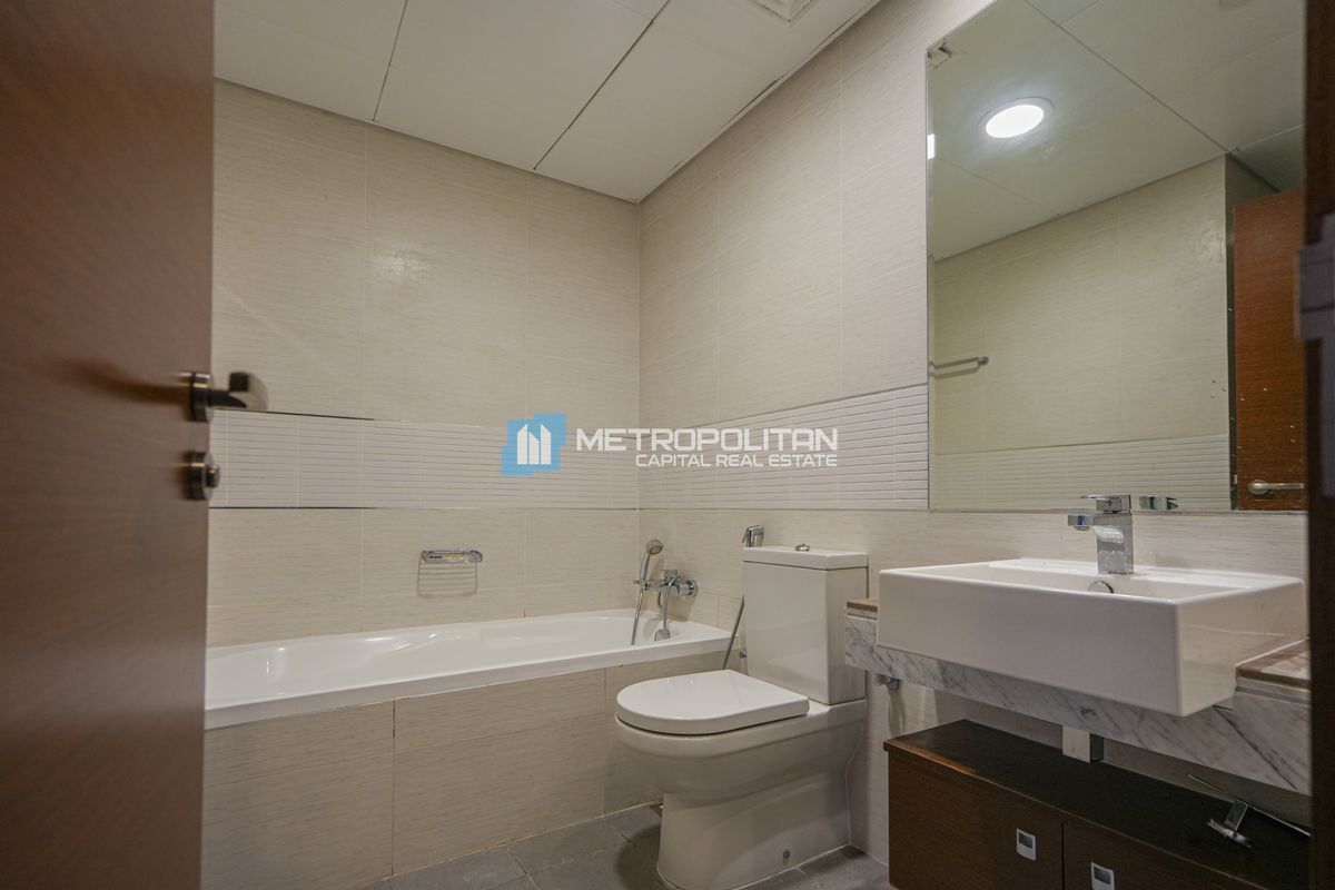 Modern 1BR | Pool And City View | Motivated Seller
